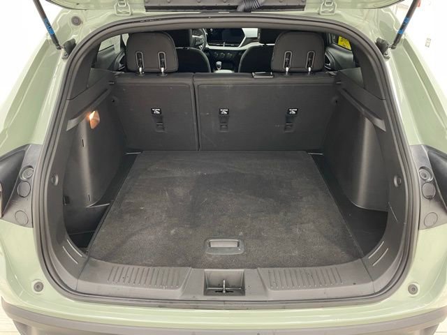 Used 2024 Chevrolet Trax RS w/ Driver Confidence Package image 10