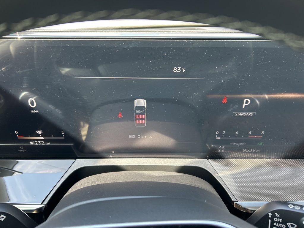Used 2025 INFINITI QX80 Luxe image 11