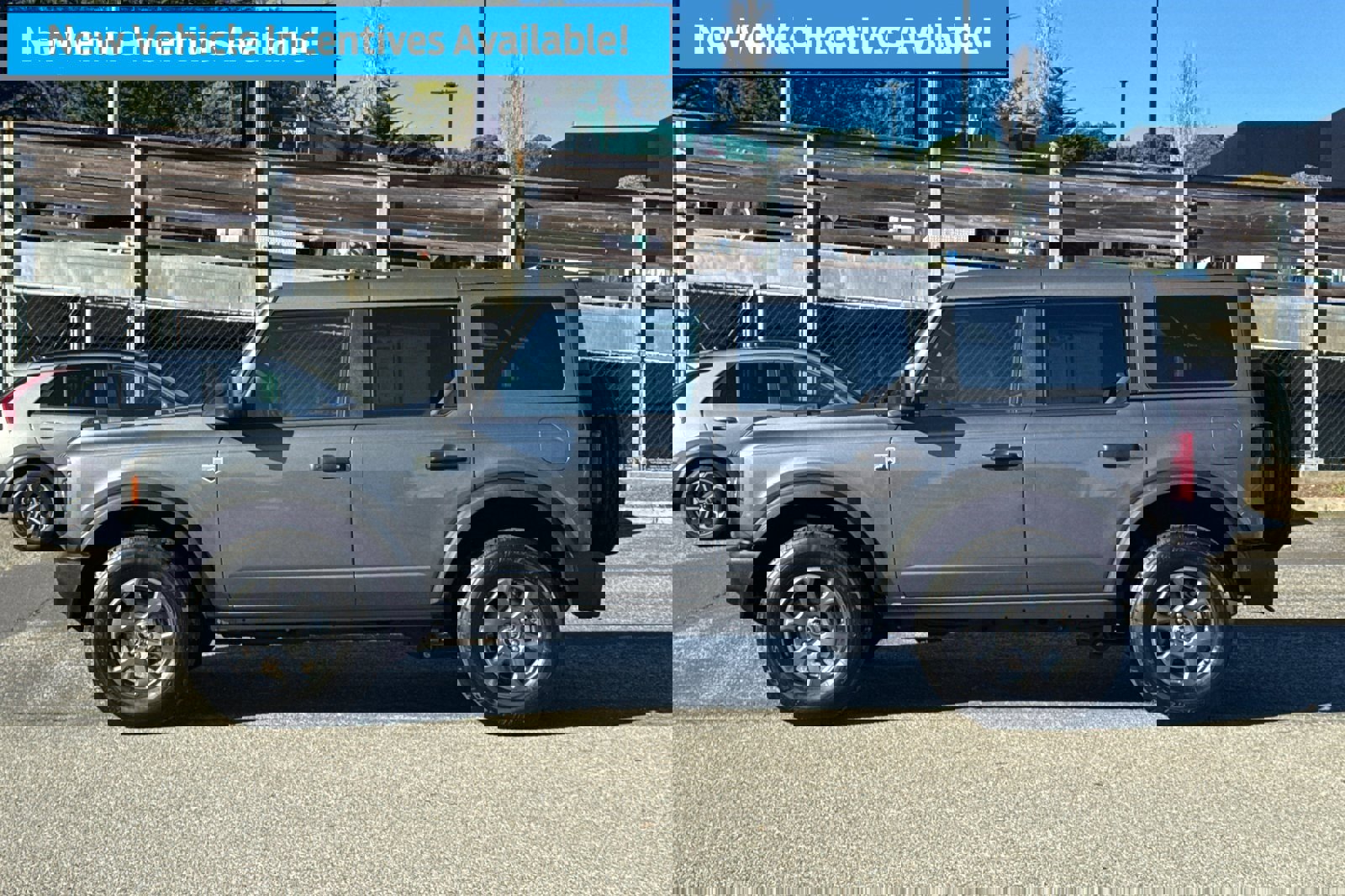 Used 2025 Ford Bronco Big Bend image 7