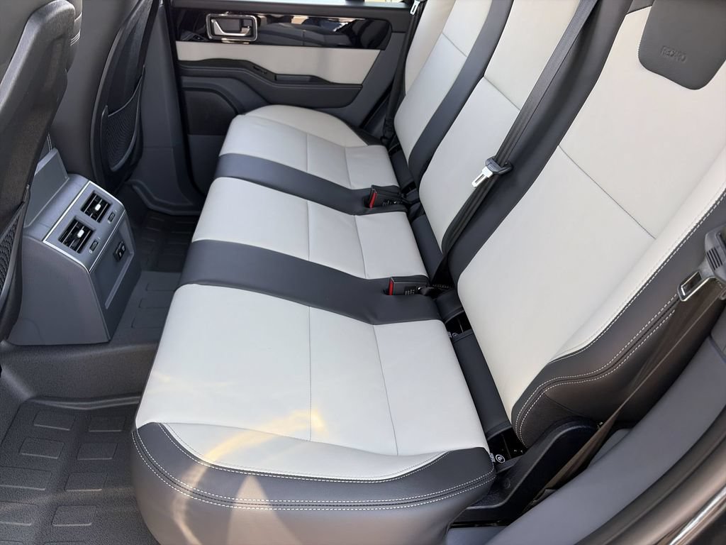 New 2026 INEOS Grenadier Station Wagon AWD/4WD image 23