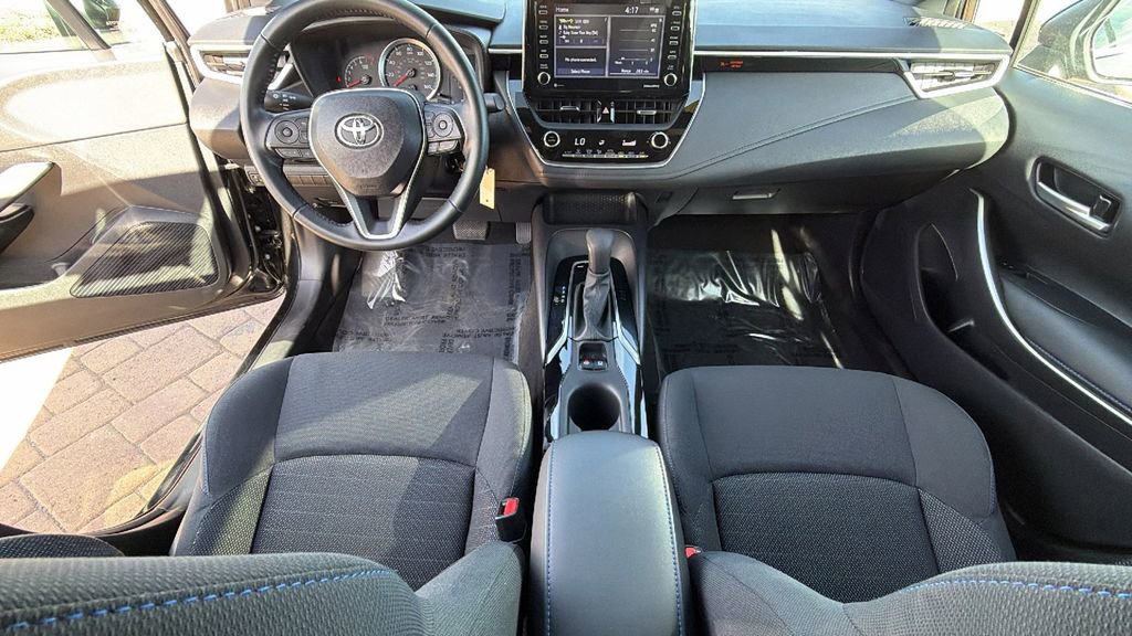Used 2021 Toyota Corolla SE w/ Carpet Mat Package (TMS) image 26