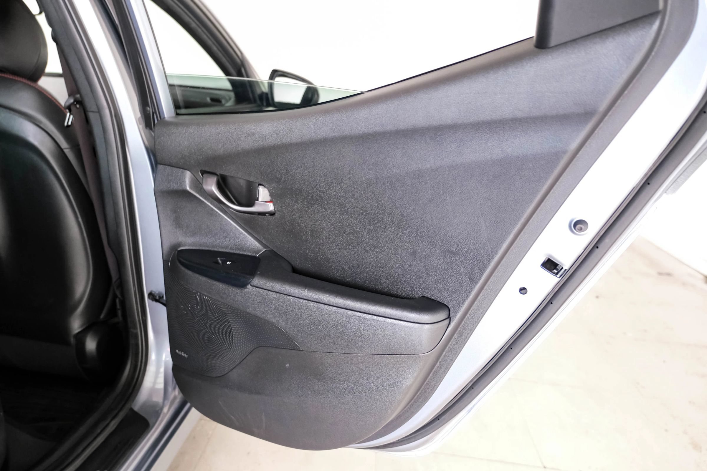 Used 2021 Hyundai Veloster 2.0 Premium FWD image 42