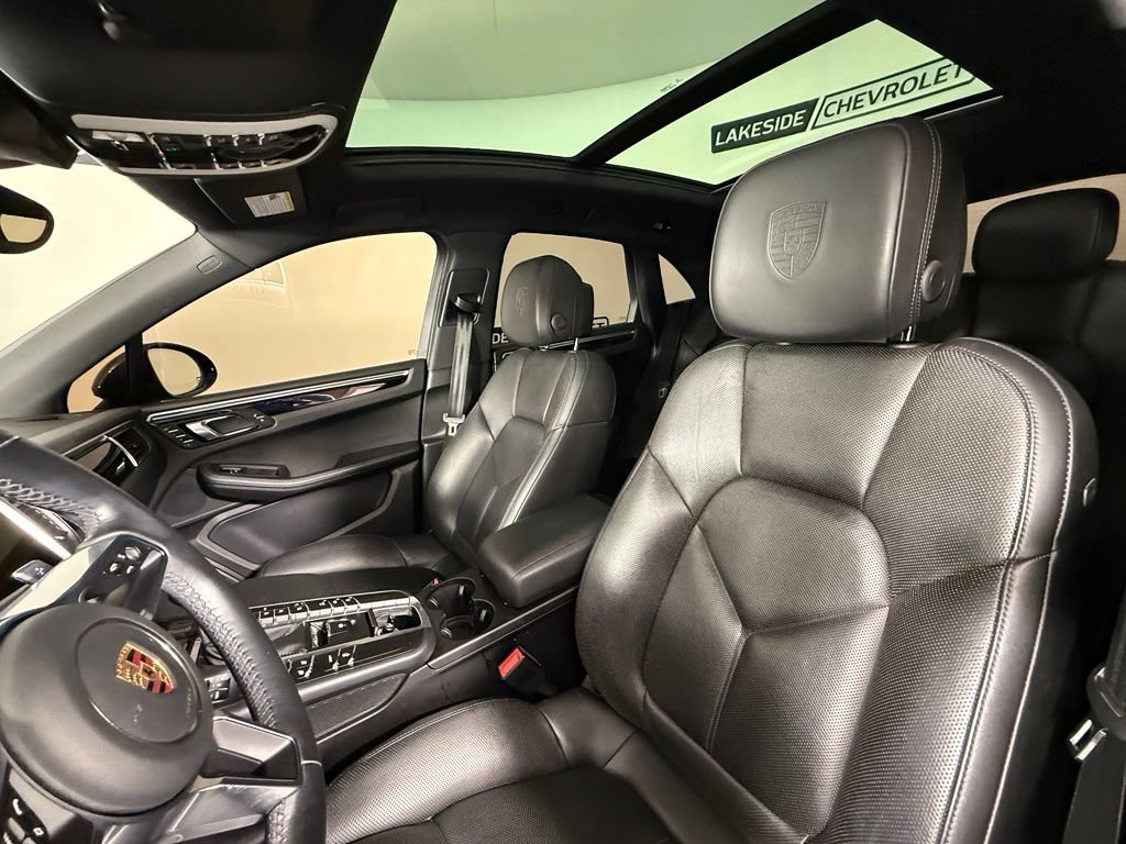 Used 2017 Porsche Macan S AWD/4WD image 44