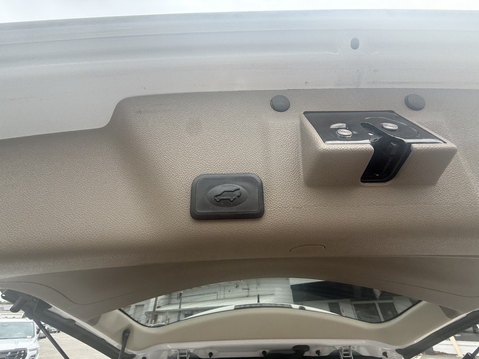 Used 2016 GMC Acadia Denali FWD image 33