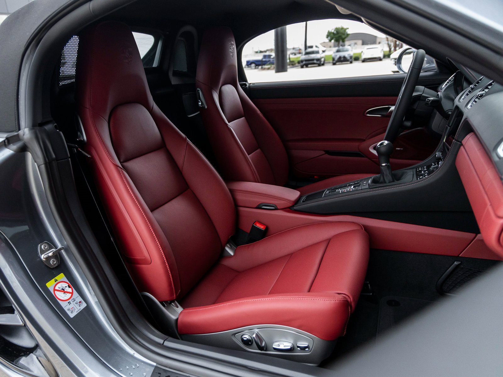 Used 2025 Porsche 718 Boxster S image 36