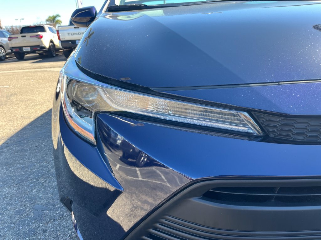 Used 2024 Toyota Corolla LE FWD image 38