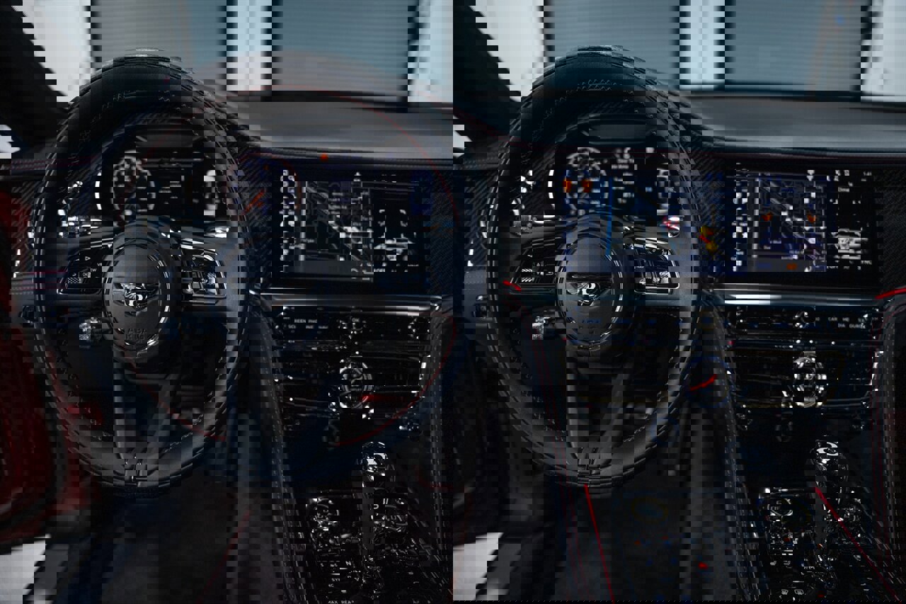 Used 2022 Bentley Flying Spur V8 image 24