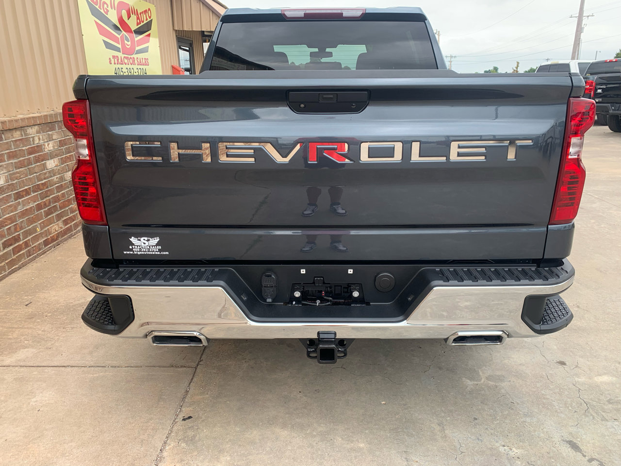 Used 2019 Chevrolet Silverado 1500 LT w/ Texas Edition image 17