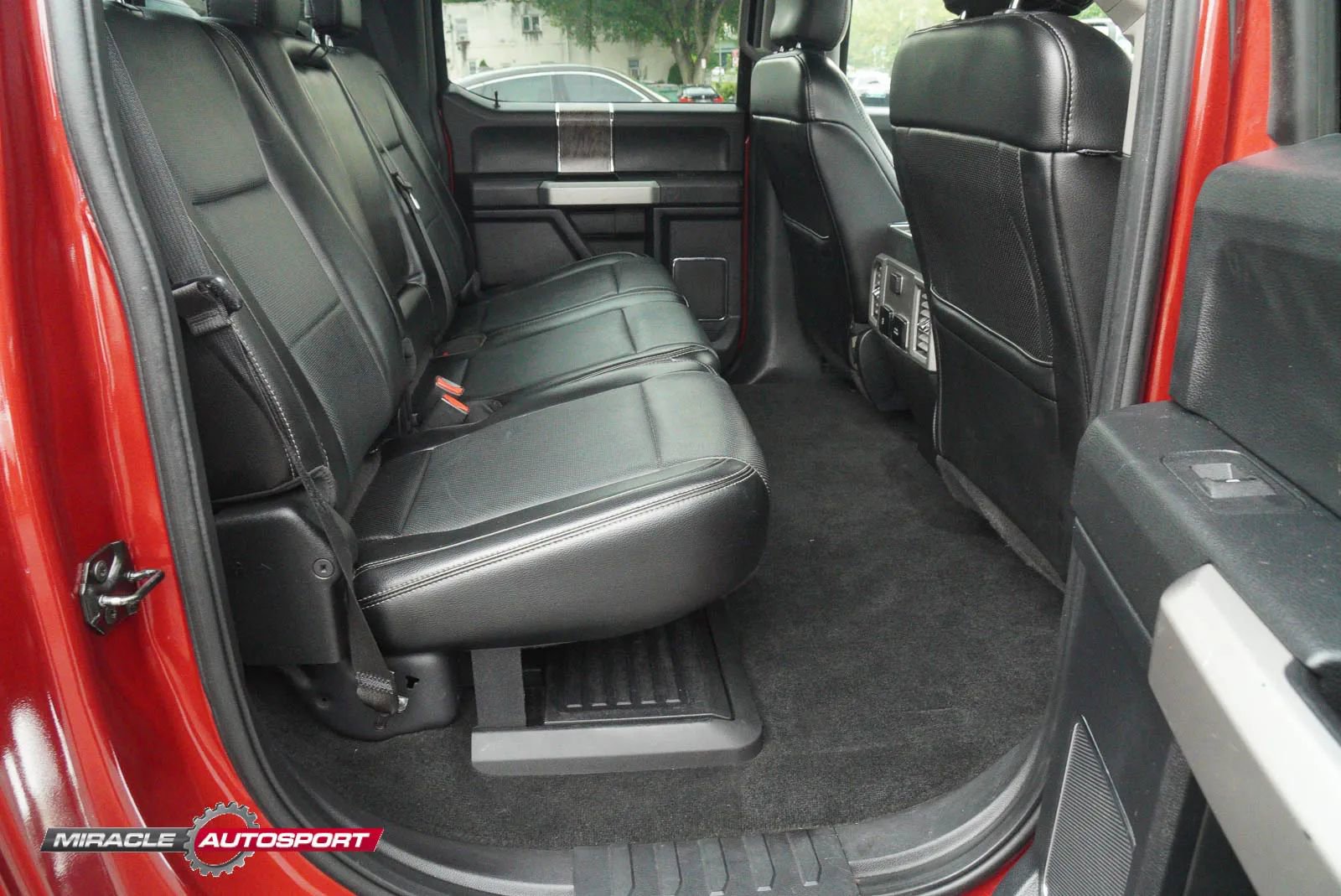 Used 2017 Ford F350 Lariat w/ Lariat Ultimate Package image 37