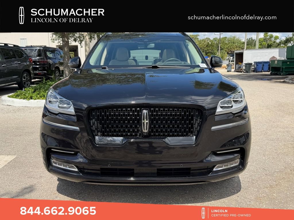 Used 2022 Lincoln Aviator Reserve w/ Equipment Group 201A AWD/4WD image 2