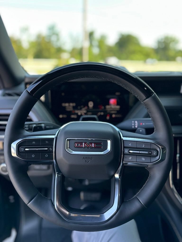 New 2026 GMC Yukon Elevation w/ Elevation Premium Package AWD/4WD image 12