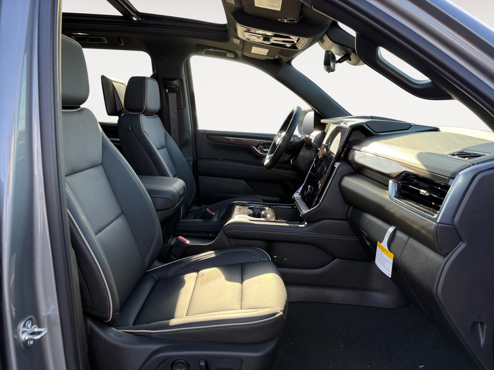 New 2026 GMC Yukon XL Elevation w/ Elevation Premium Package image 19