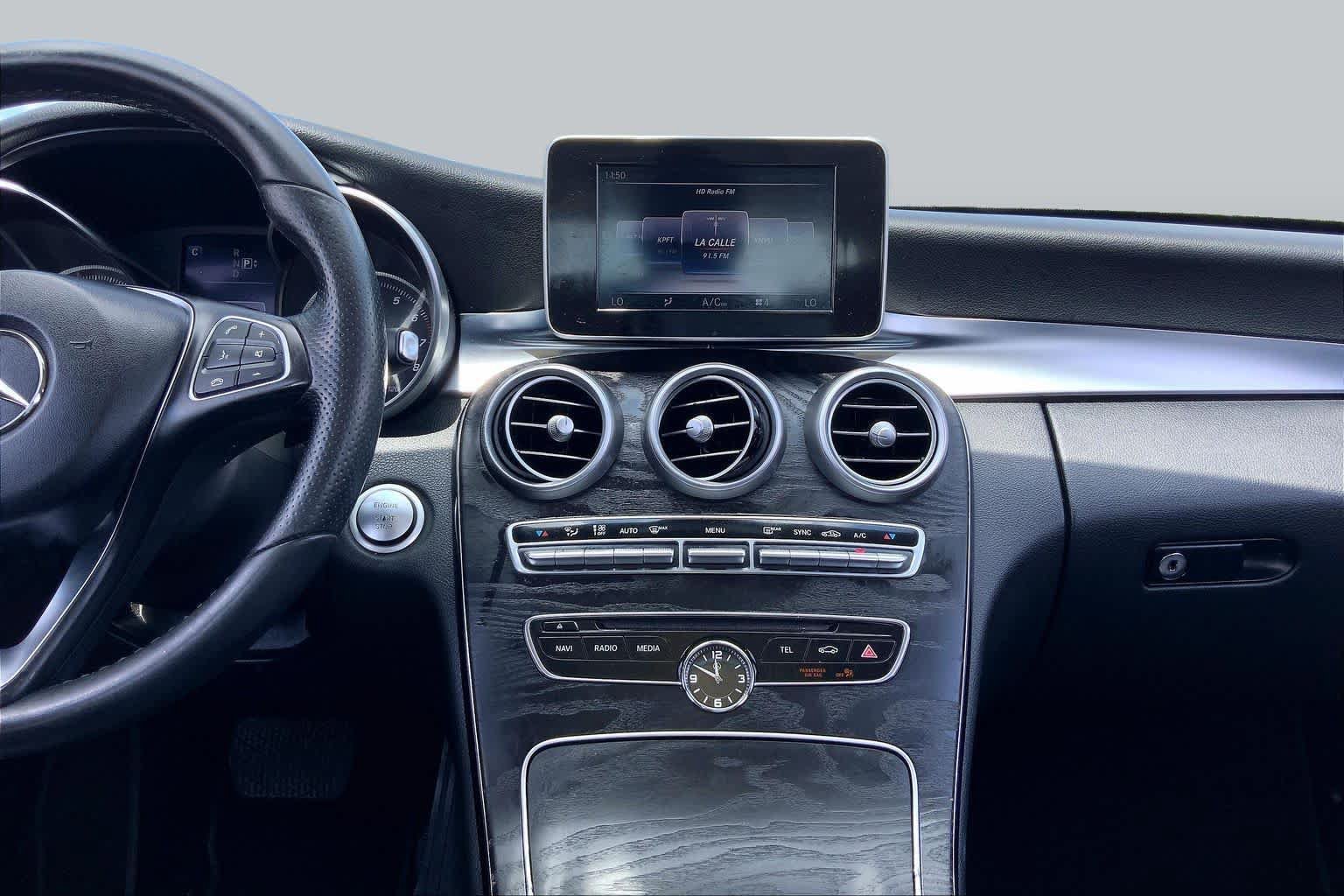 Used 2015 Mercedes-Benz C 300 4MATIC Sedan image 7