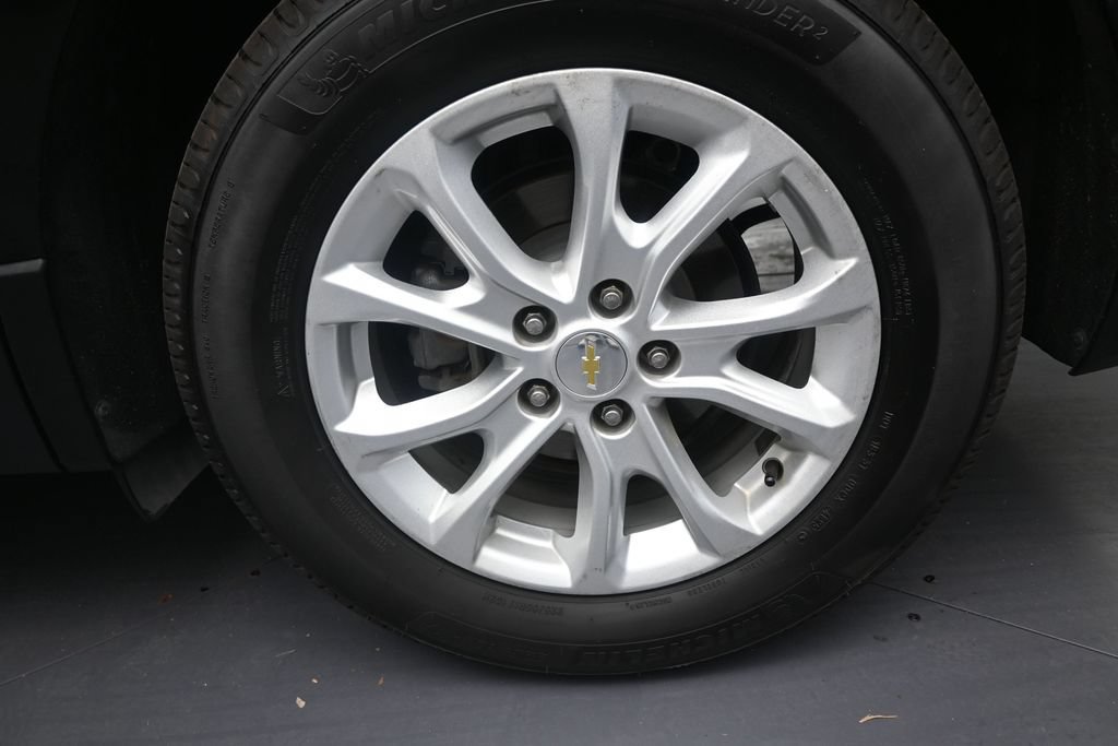 Used 2019 Chevrolet Equinox LS FWD image 10