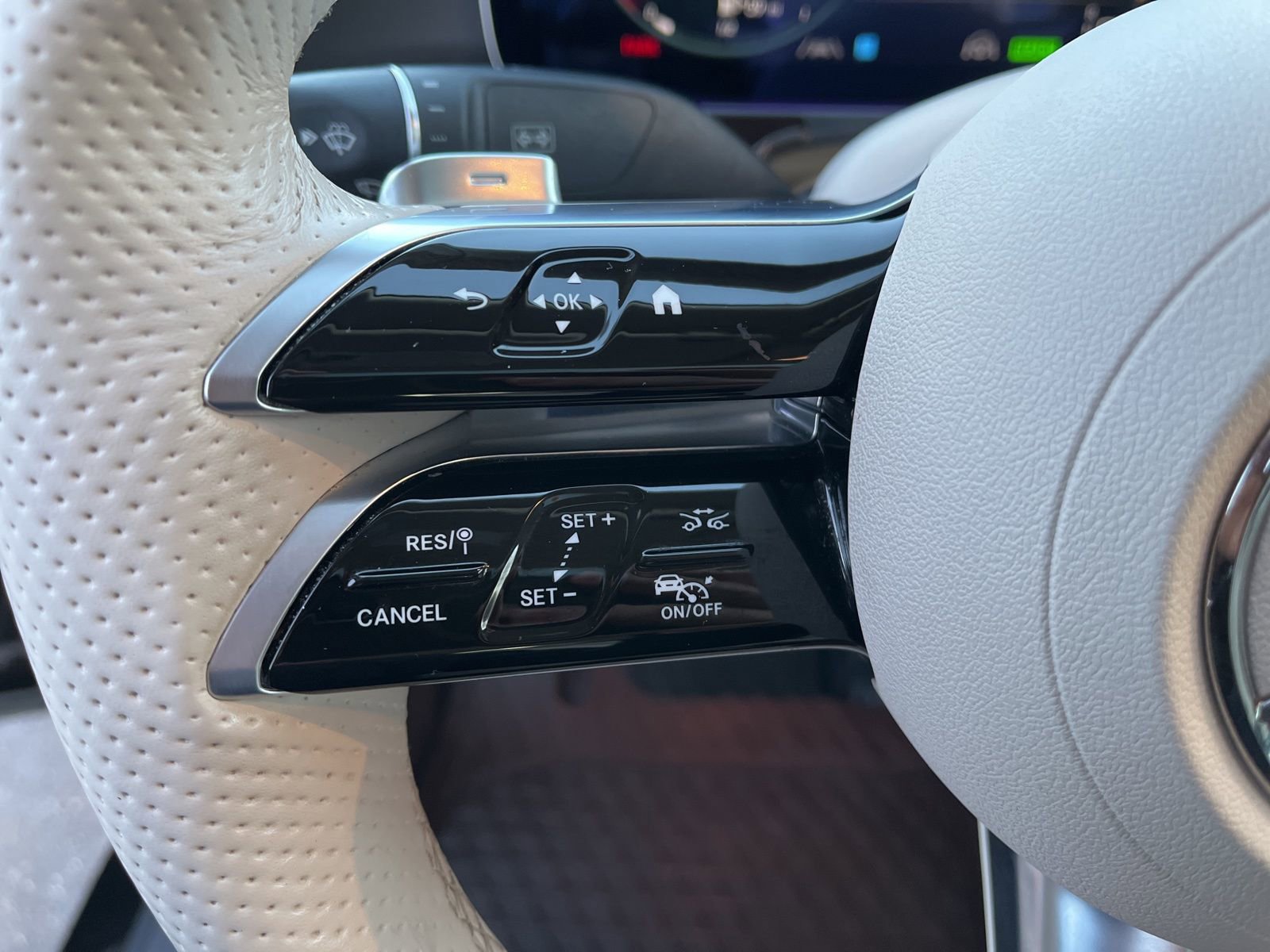 Used 2021 Mercedes-Benz E 450 4MATIC Coupe image 28