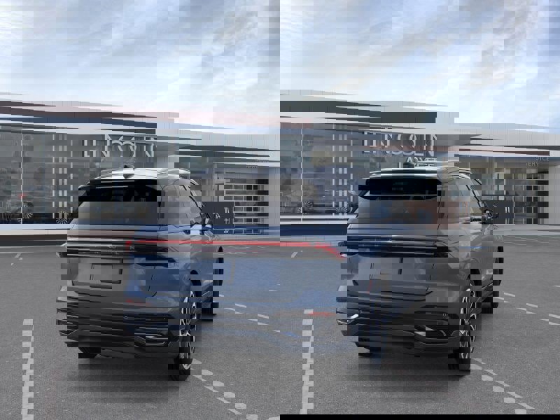 New 2026 Lincoln Nautilus Reserve image 8