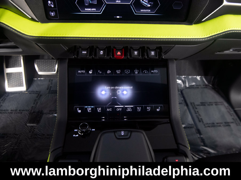 Used 2026 Lamborghini Urus S AWD/4WD image 25