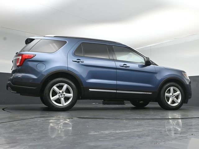 Certified 2018 Ford Explorer XLT image 36