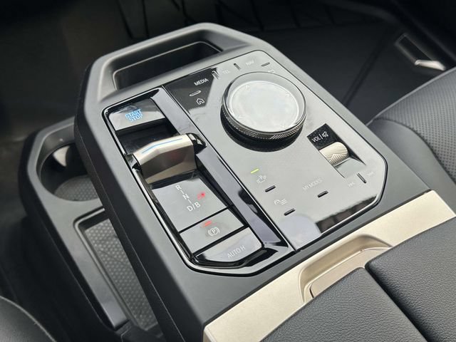 Certified 2025 BMW iX xDrive50 w/ Convenience Package AWD/4WD image 37