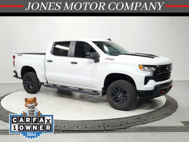 Used 2024 Chevrolet Silverado 1500 LT Trail Boss w/ Protection Package AWD/4WD image 1