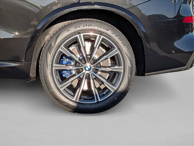 New 2026 BMW X5 xDrive50e w/ Executive Package image 10