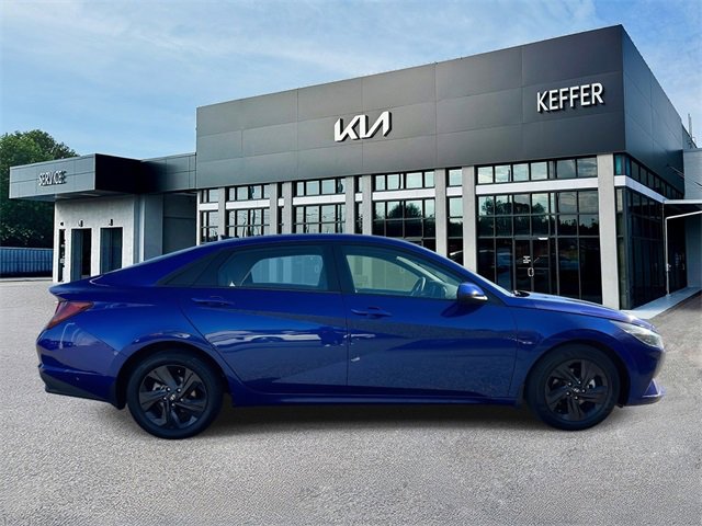 Used 2022 Hyundai Elantra SEL image 9