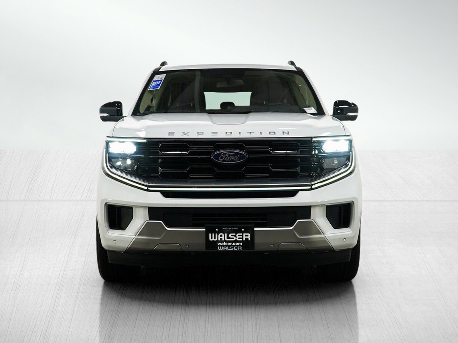 Used 2025 Ford Expedition Max Platinum AWD/4WD image 8