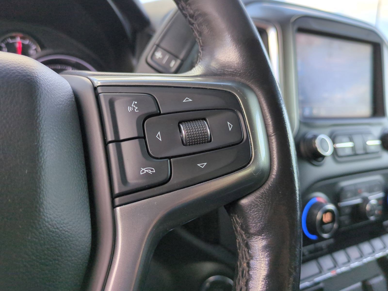 Used 2020 Chevrolet Silverado 1500 RST w/ Texas Edition image 20