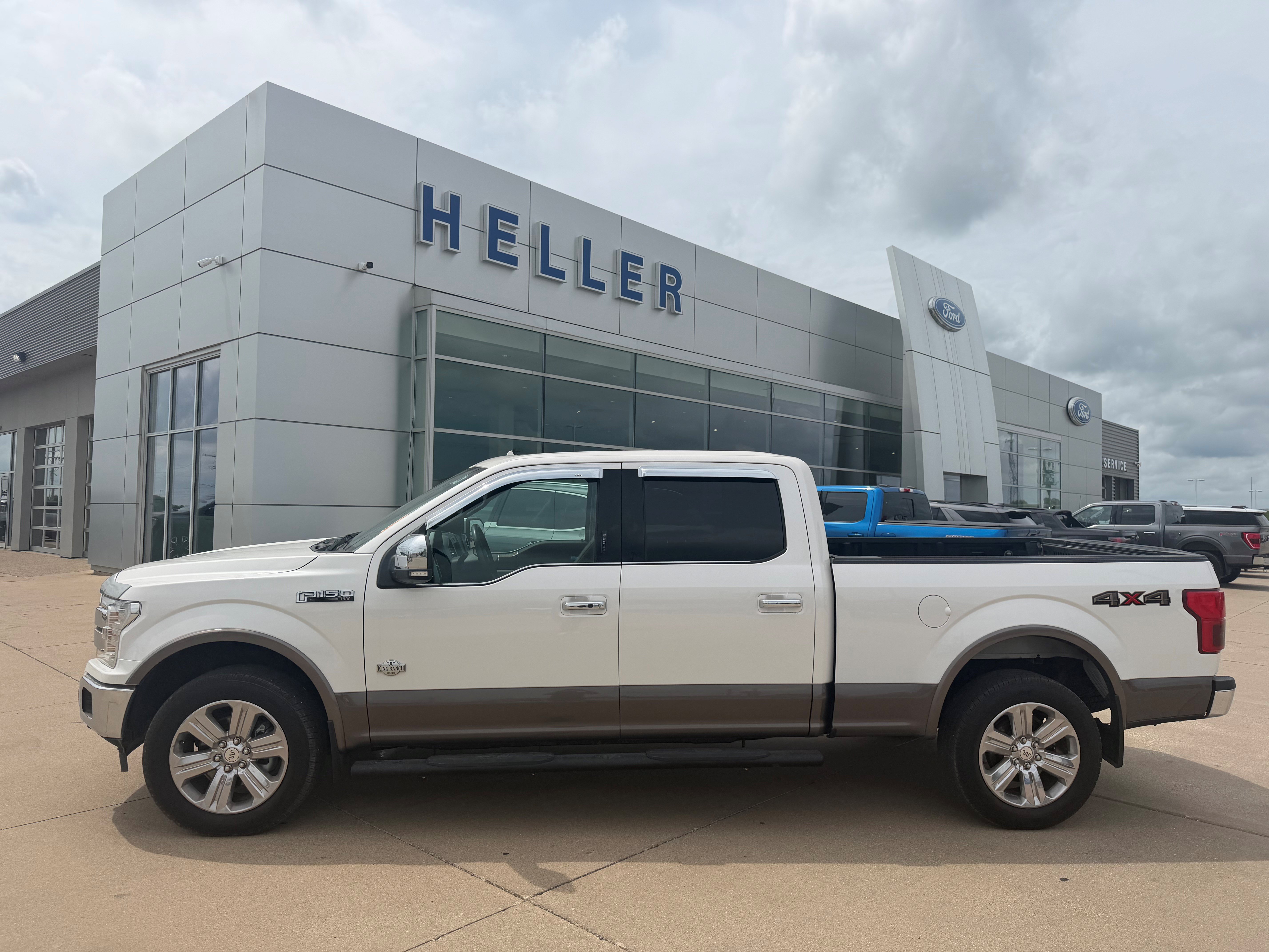 Used 2018 Ford F150 King Ranch w/ Equipment Group 601A Luxury AWD/4WD image 3