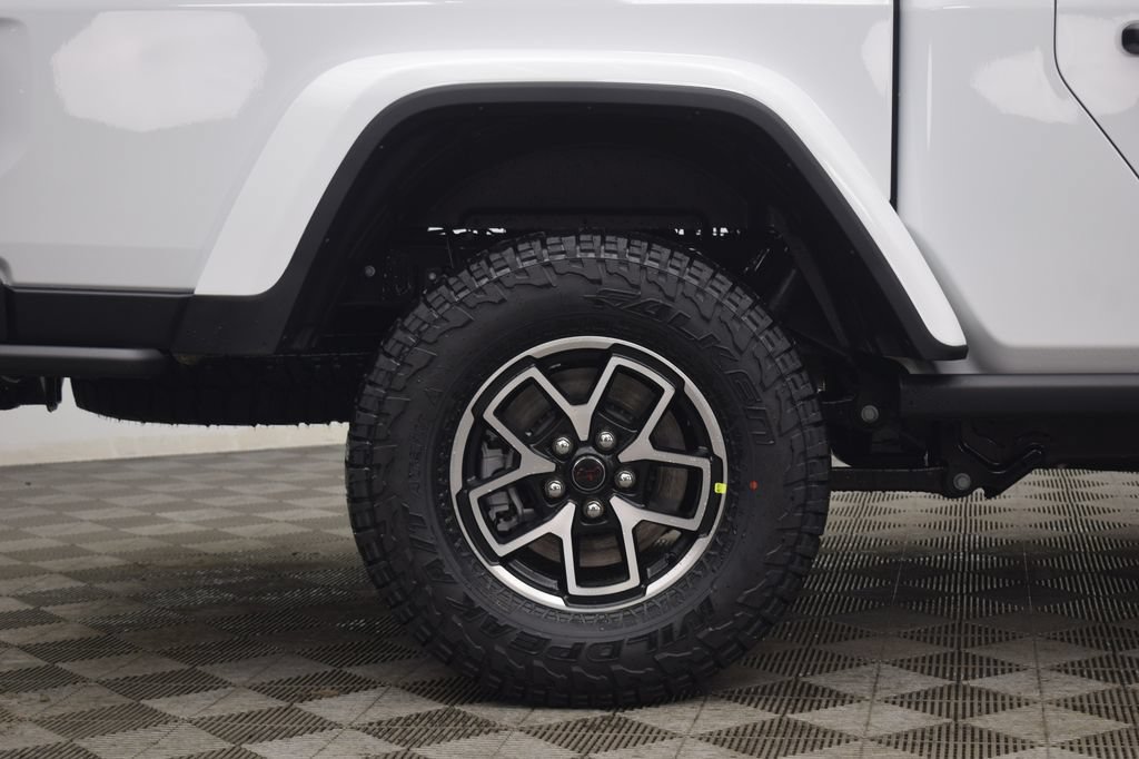 New 2026 Jeep Gladiator Rubicon w/ Safety Group AWD/4WD image 9