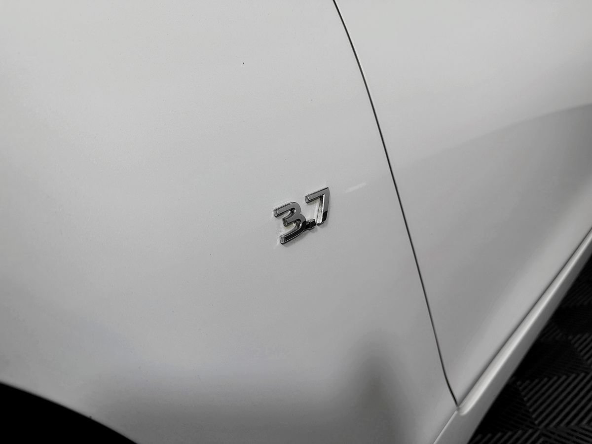 Used 2015 INFINITI Q50 w/ Navigation Package RWD image 23