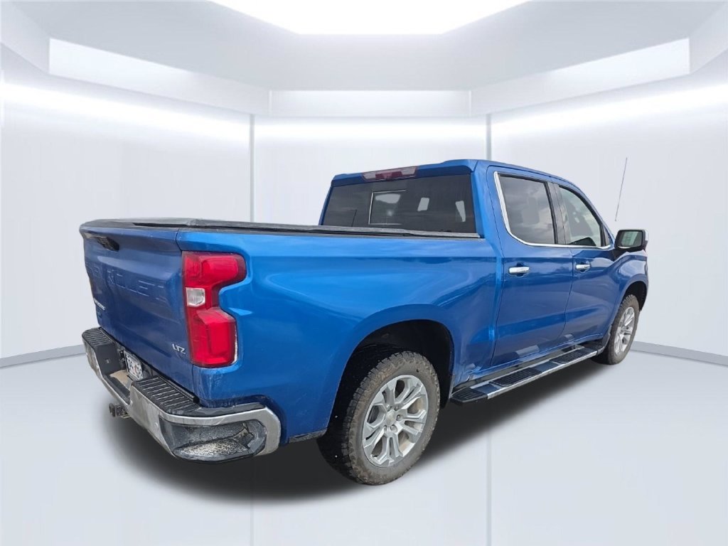 Used 2022 Chevrolet Silverado 1500 LTZ w/ Technology Package AWD/4WD image 44