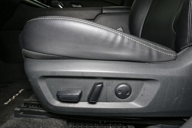 Used 2023 Nissan Rogue SL AWD/4WD image 36