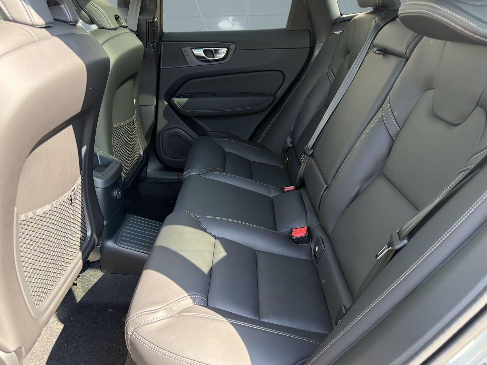New 2026 Volvo XC60 T8 Ultra w/ Climate Package AWD/4WD image 22