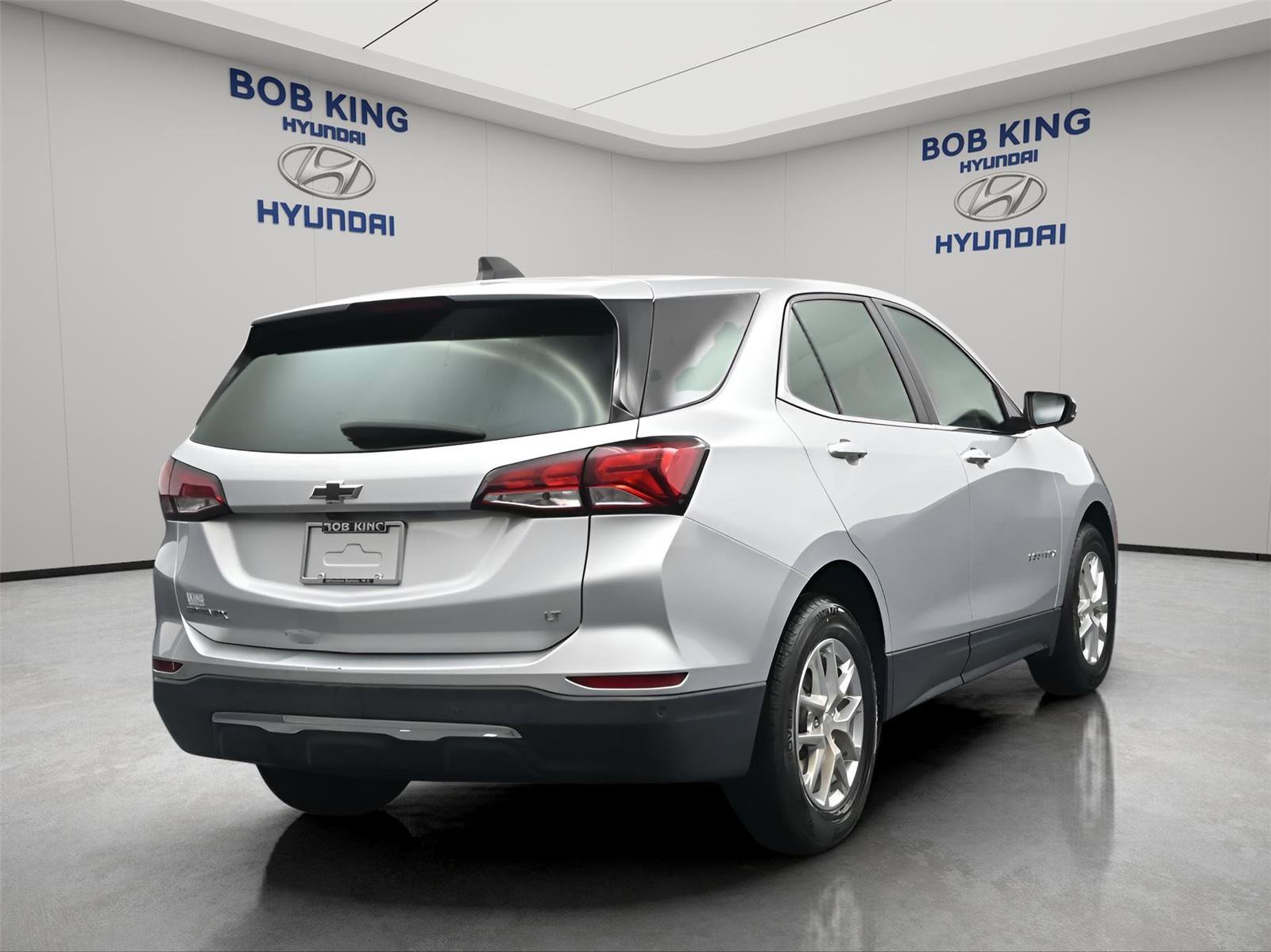 Used 2022 Chevrolet Equinox LT image 23