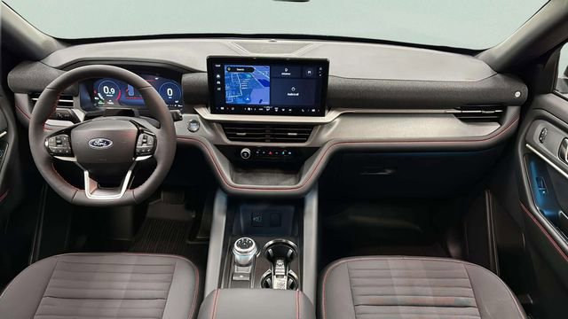 New 2026 Ford Explorer ST-Line w/ ST-Line Street Pack AWD/4WD image 10