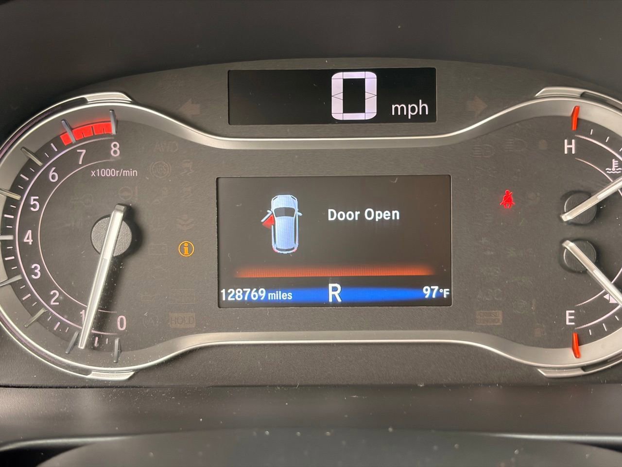 Used 2017 Honda Pilot Touring image 29