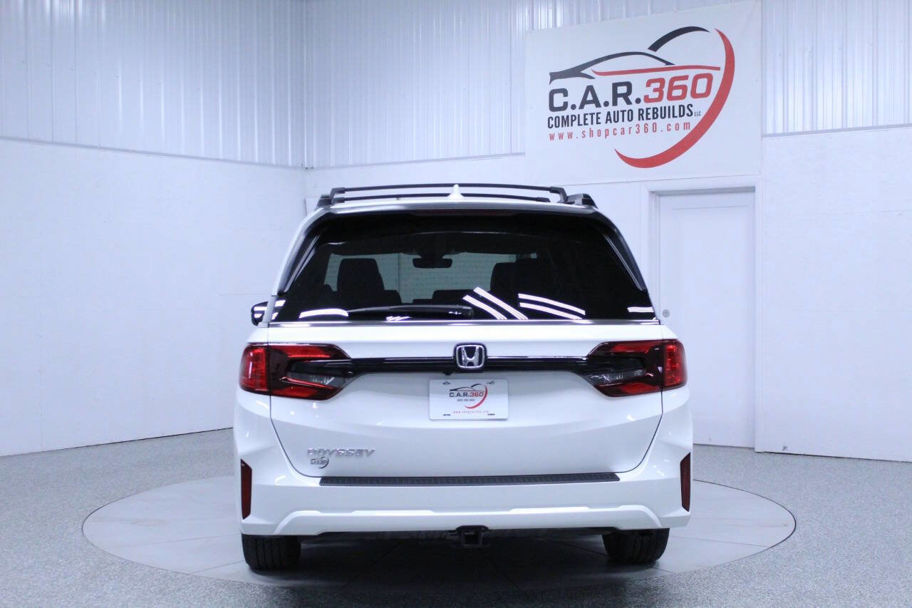 Used 2025 Honda Odyssey EX-L image 5