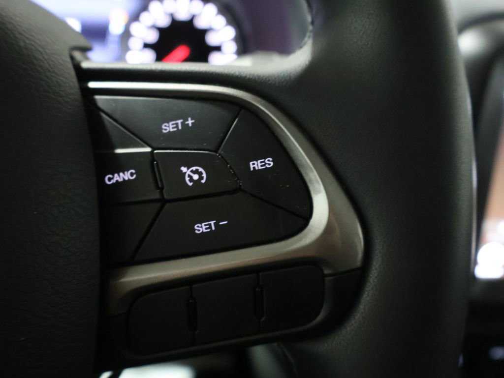 Used 2022 Jeep Renegade Latitude image 34