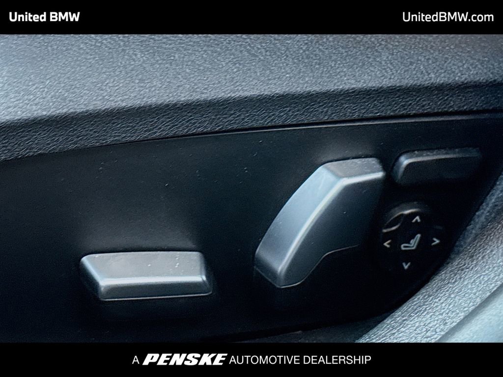 Used 2021 BMW 540i 540i w/ M Sport Package image 4