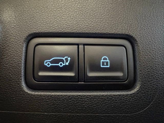 Used 2025 Hyundai Santa Fe Calligraphy image 16