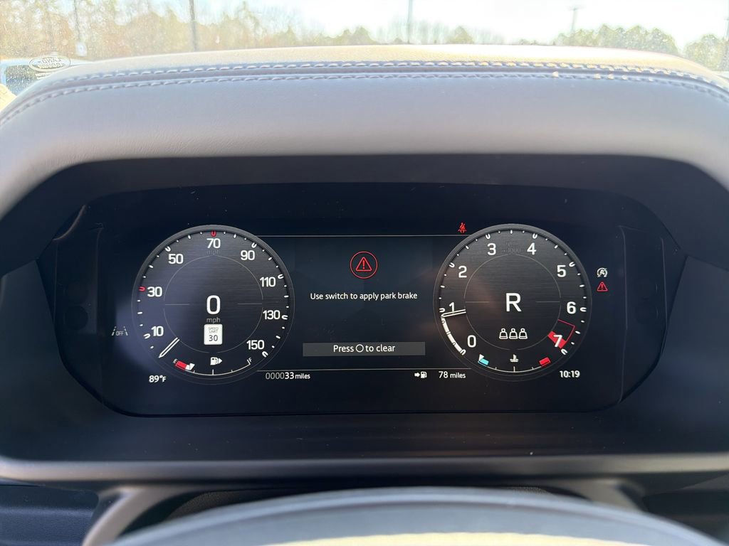 New 2026 Land Rover Defender 110 X-Dynamic SE image 28