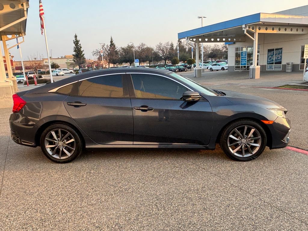 Used 2019 Honda Civic EX image 4