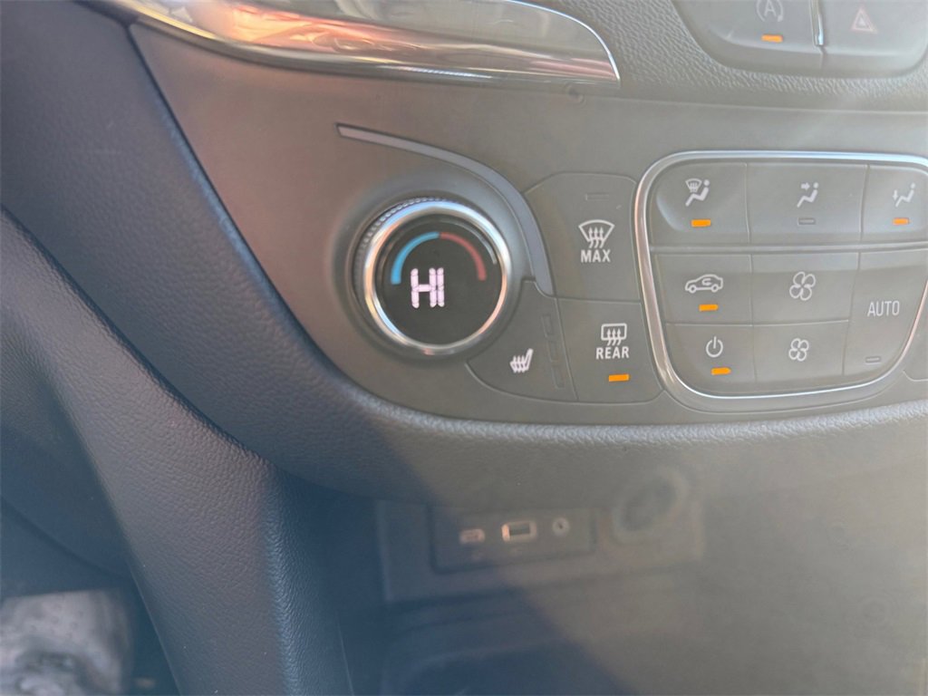 Used 2022 Chevrolet Equinox LT image 29