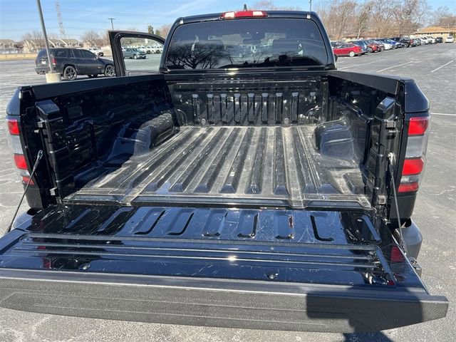 Used 2025 Nissan Frontier S image 21