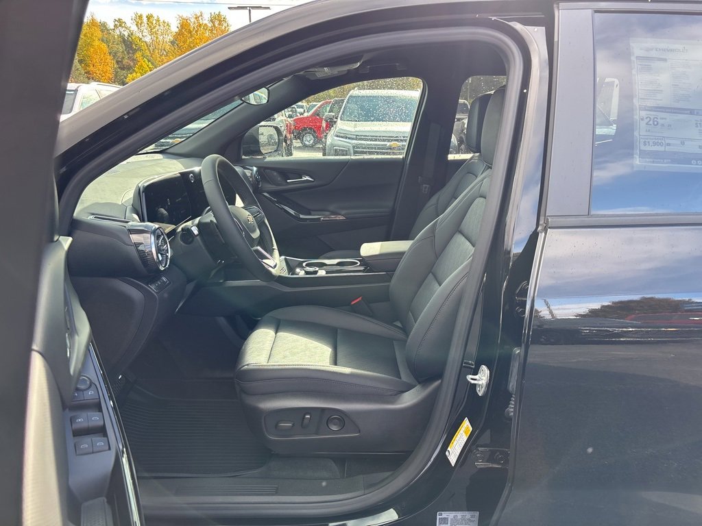New 2026 Chevrolet Equinox LT w/ Convenience Package II image 9