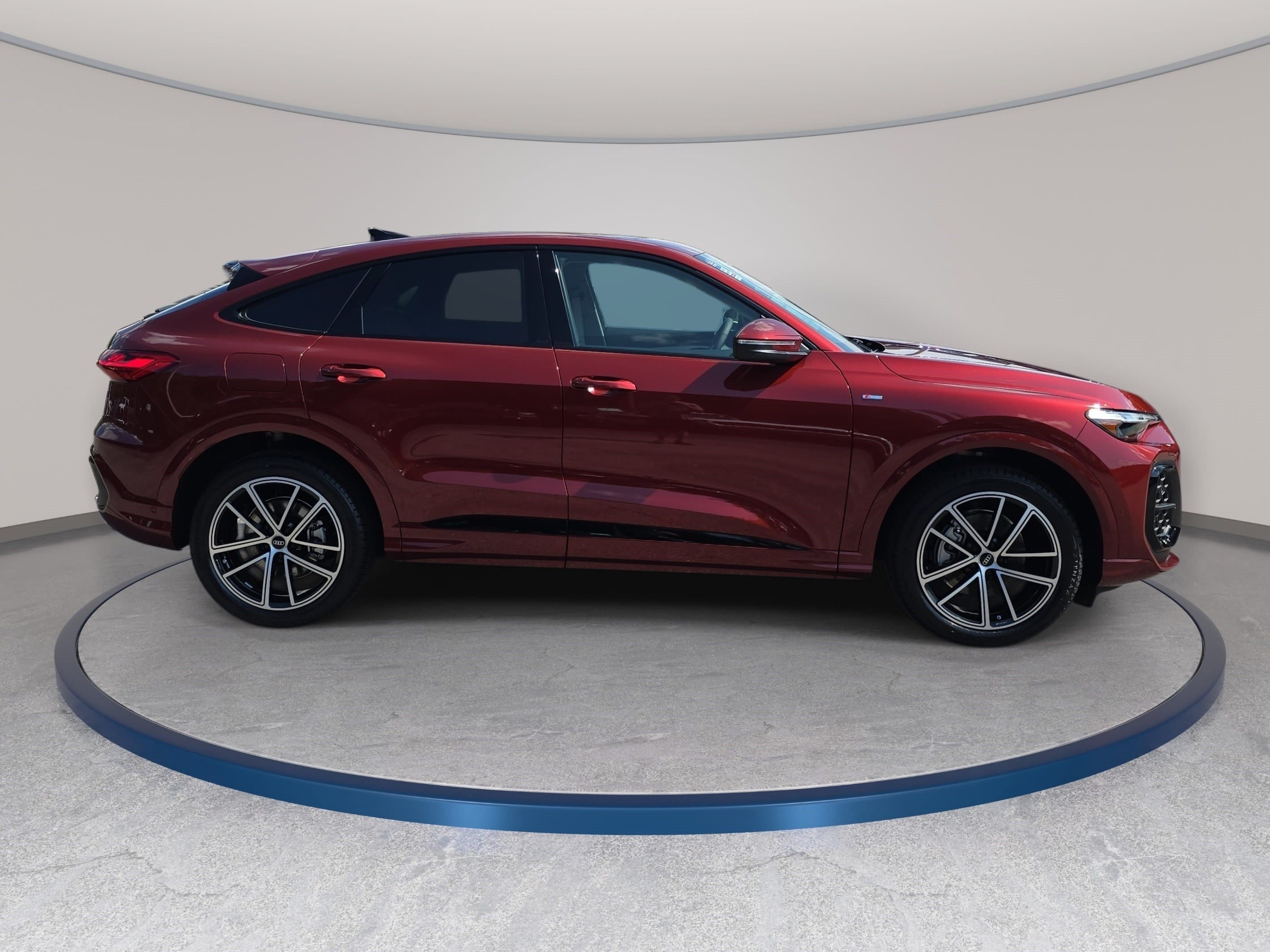 New 2026 Audi Q5 Prestige AWD/4WD image 4