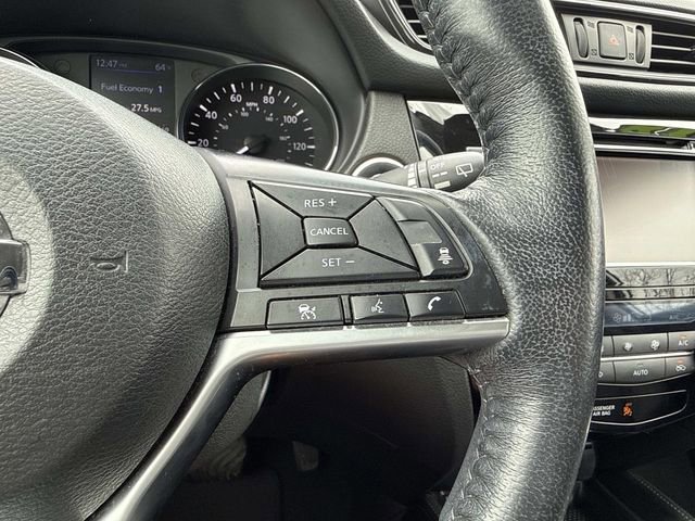 Used 2018 Nissan Rogue SL image 28