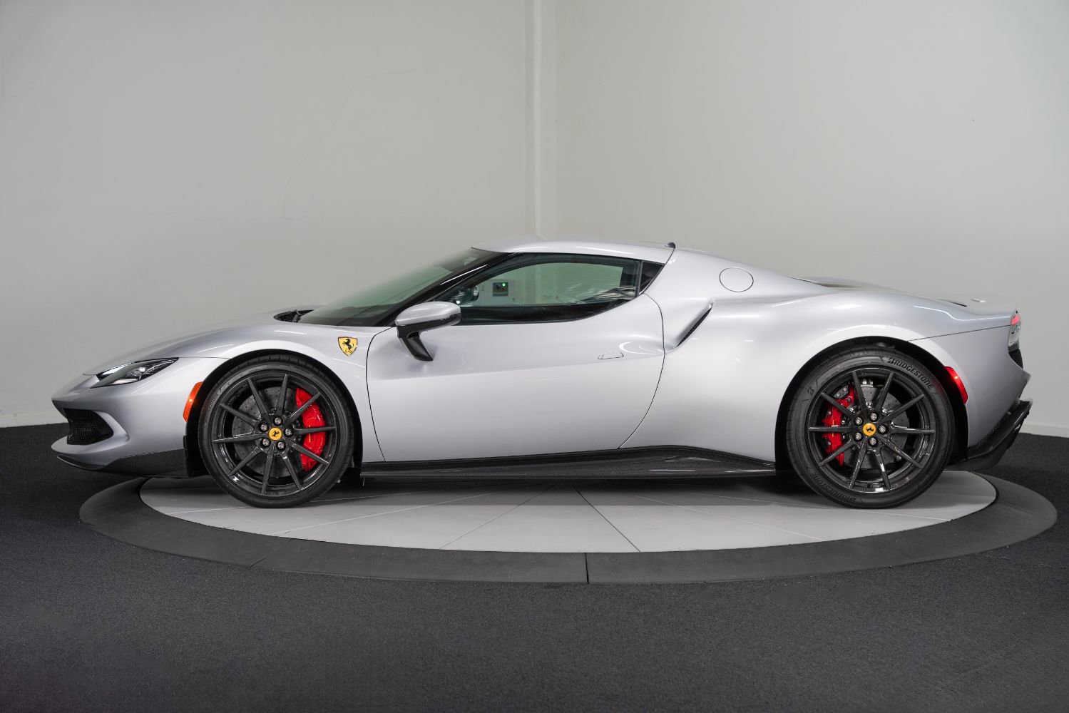 Used 2022 Ferrari 296 GTB image 7