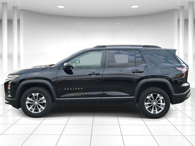 Used 2025 Chevrolet Equinox LT w/ Convenience Package II FWD image 2